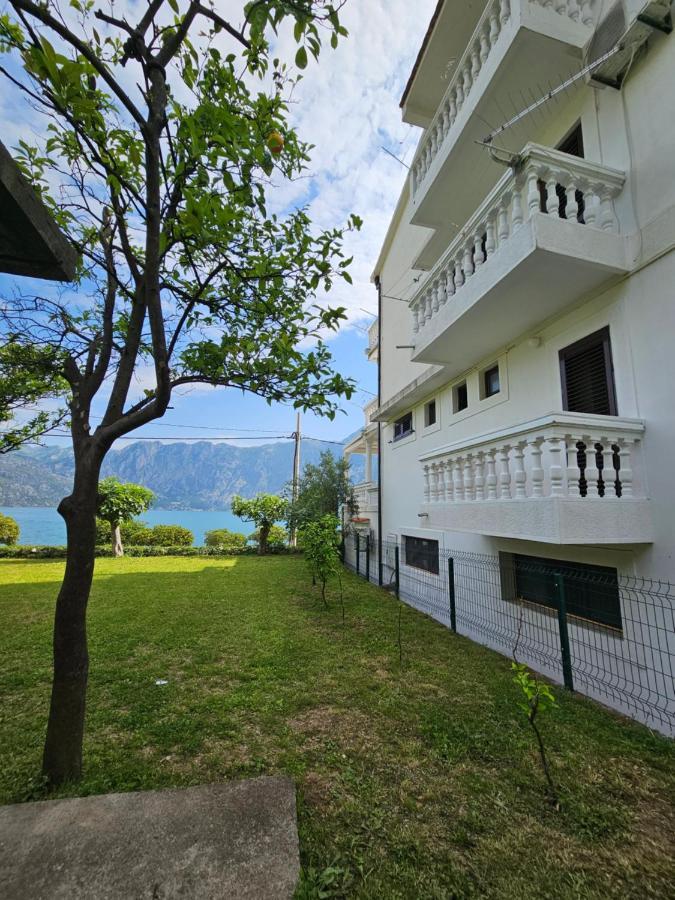 Apartments Popovic Котор Екстериор снимка