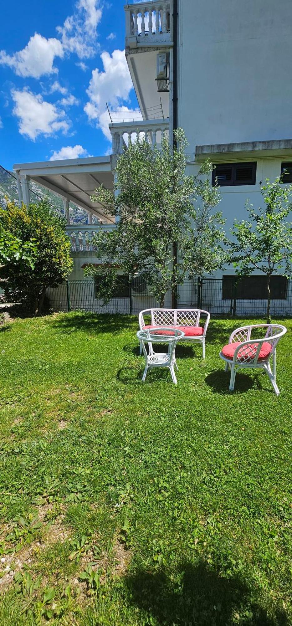 Apartments Popovic Котор Екстериор снимка