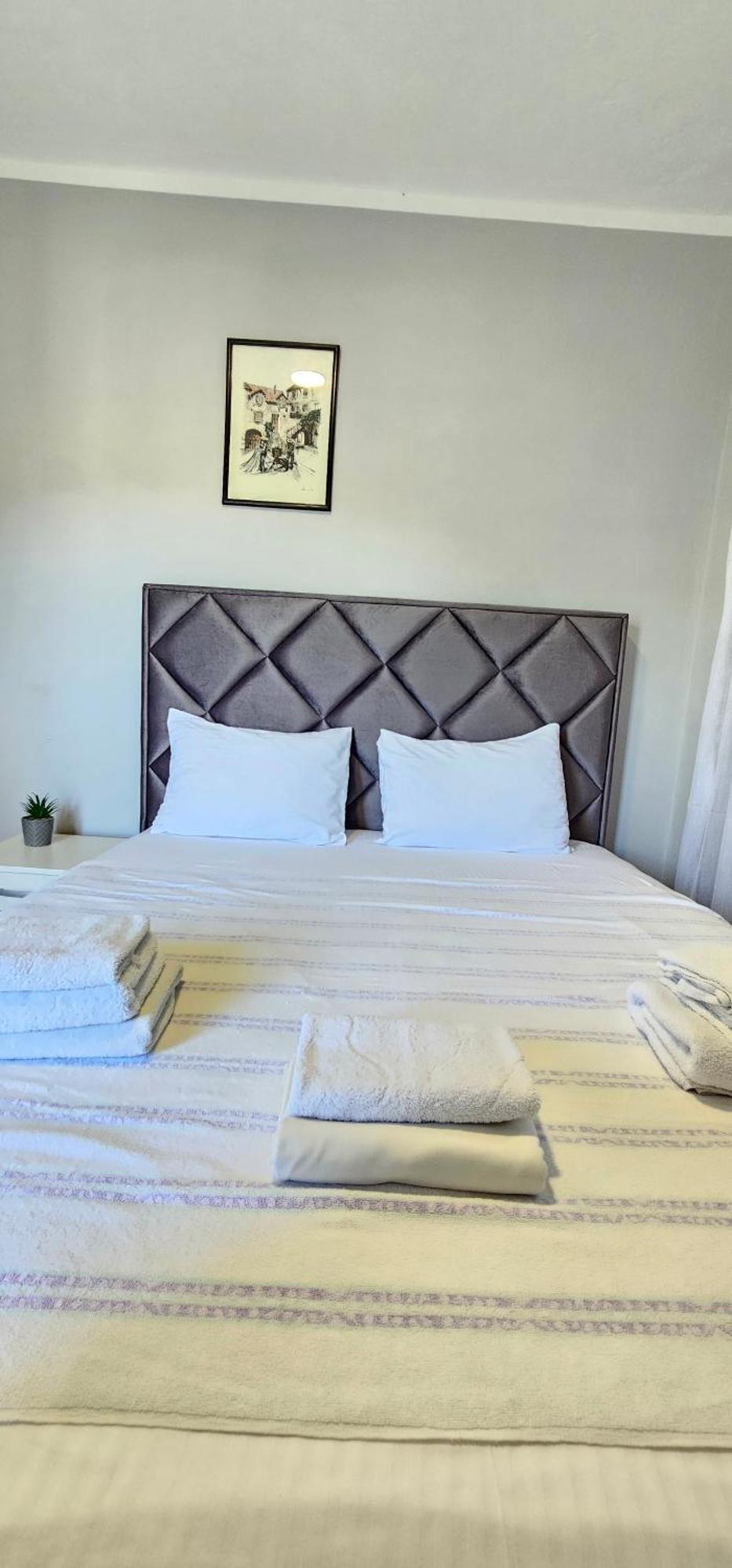 Apartments Popovic Котор Екстериор снимка