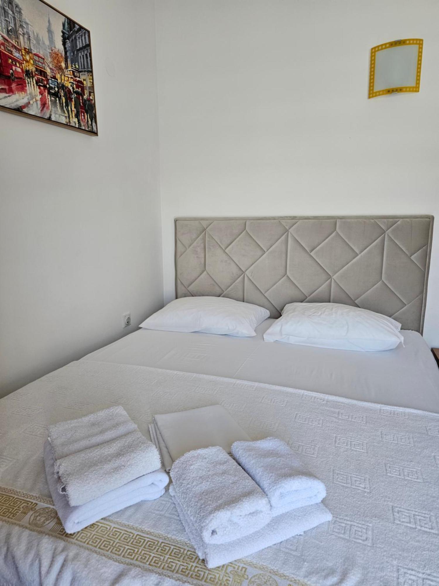 Apartments Popovic Котор Стая снимка